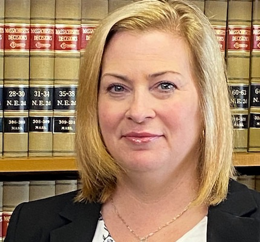Headshot of Nadine Bailey